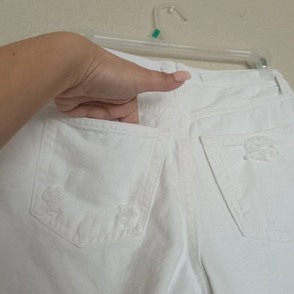 Free‎ People We The Free Maggie Mid-Rise Denim Distressed Shorts-White-Size 26